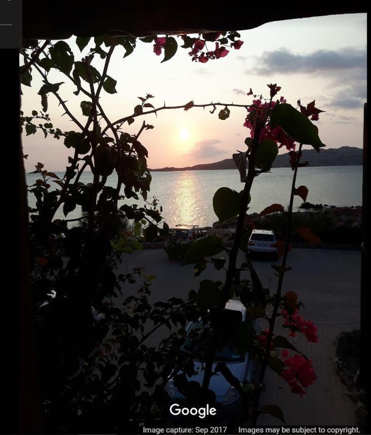 Willa Casa Mughetto R5055 Seafront, Private Sea Access, Swimming Pool La Maddalena  Zewnętrze zdjęcie